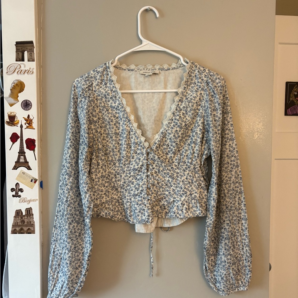 American Eagle Outfitters Silver Gray Long Sleeve Crop Blouse